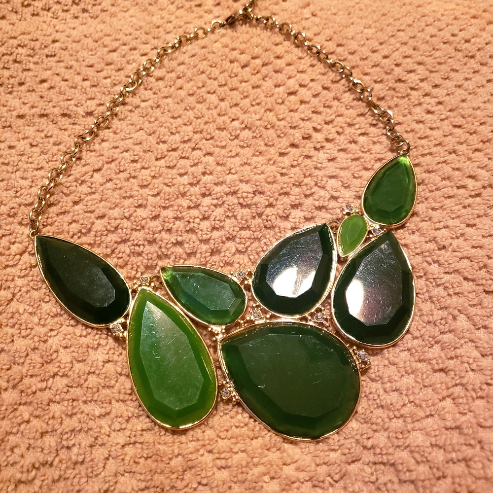 Necklace-Costume Jewelry